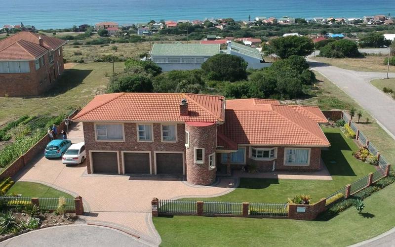 5 Bedroom Property for Sale in Tergniet Western Cape